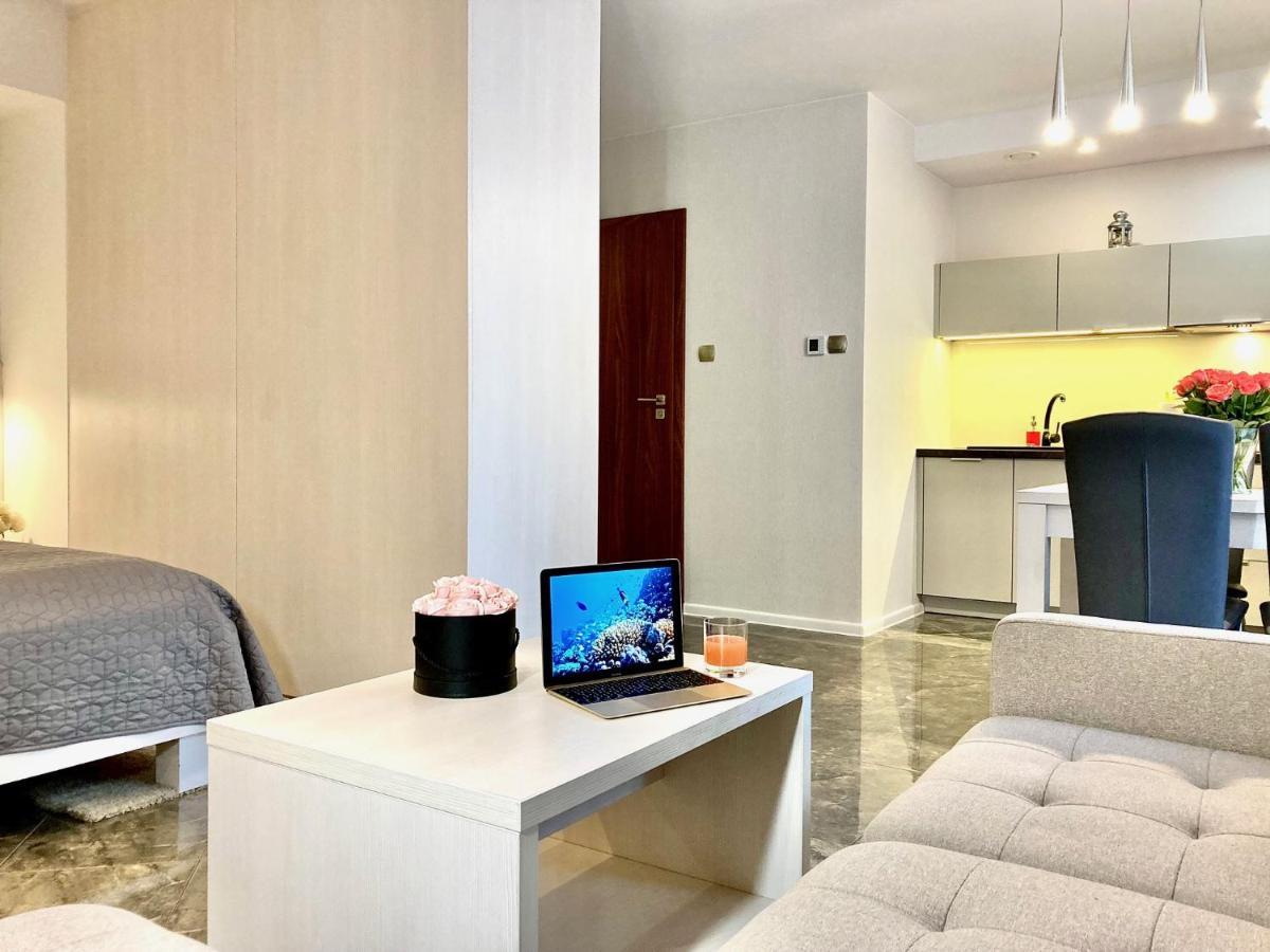 Apartamenty Czarny Kormoran เฮล ภายนอก รูปภาพ