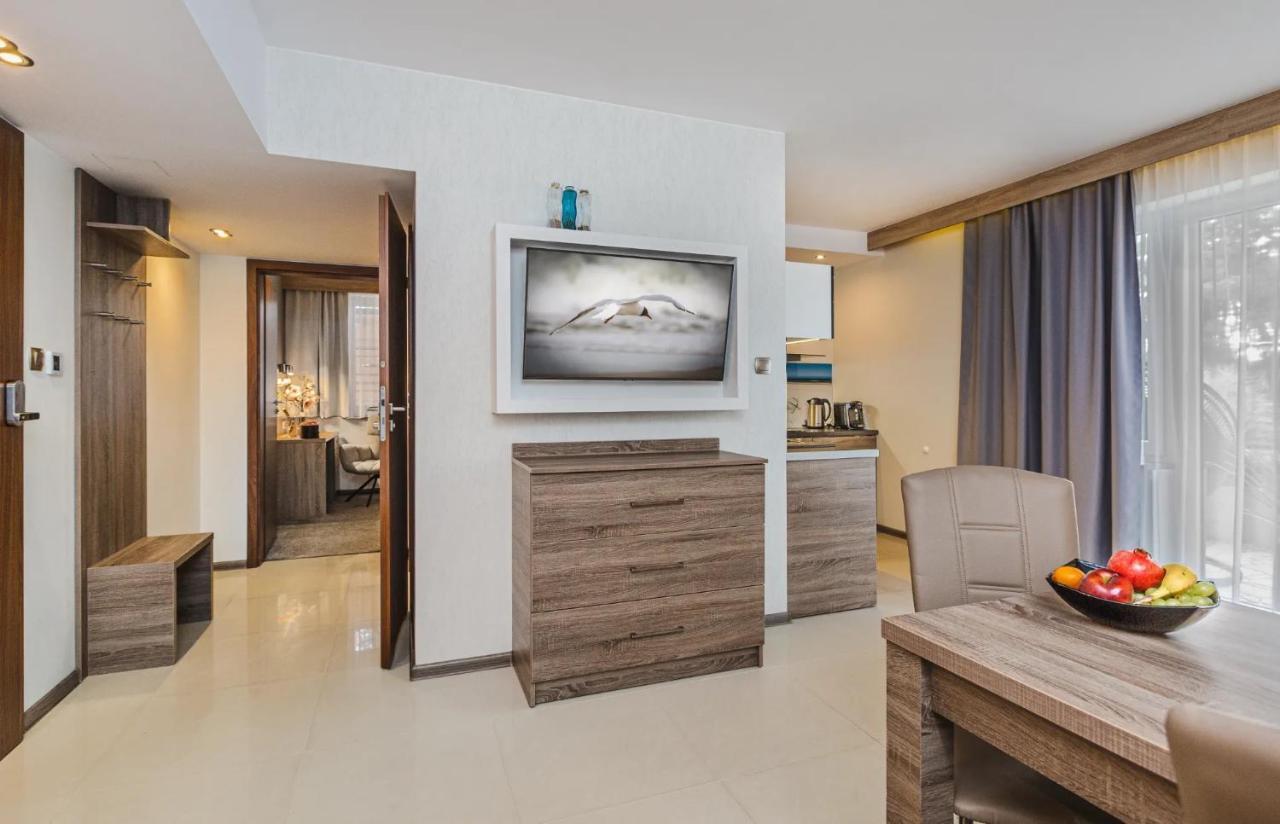 Apartamenty Czarny Kormoran เฮล ภายนอก รูปภาพ